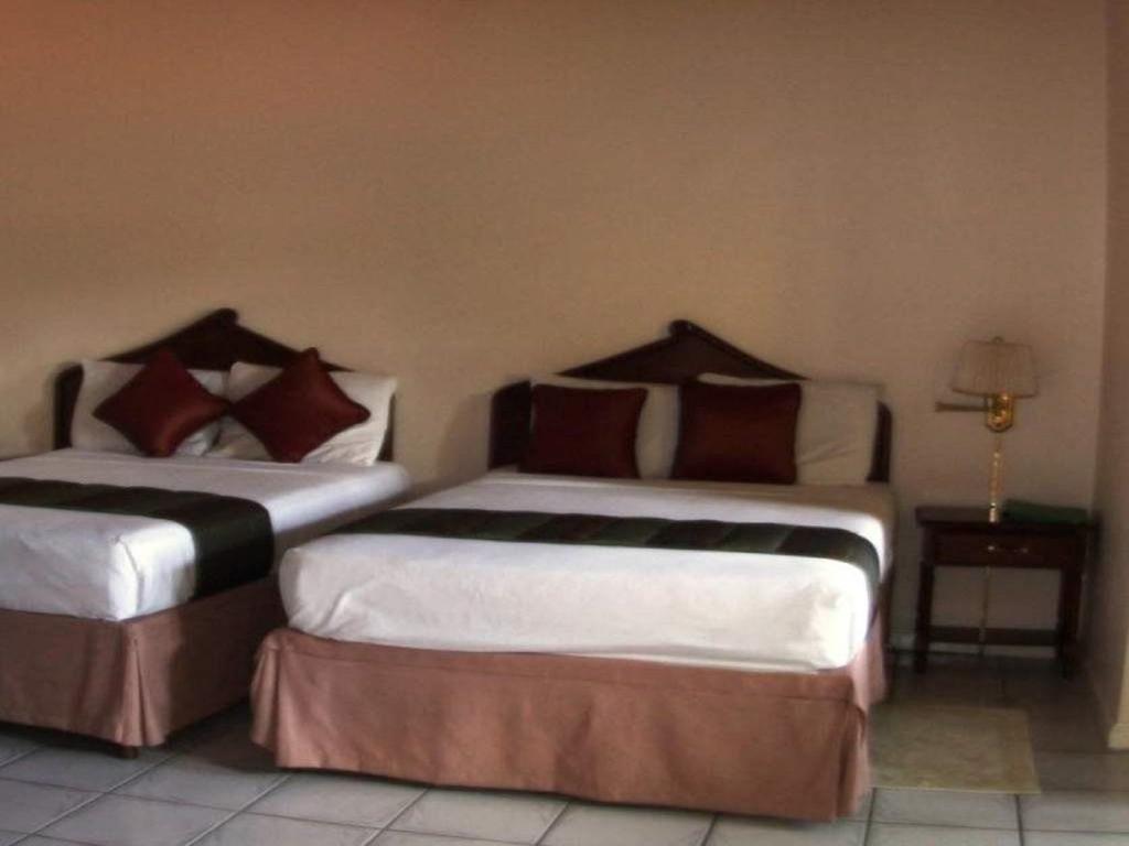 Villa Sonate Runaway Bay Buitenkant foto