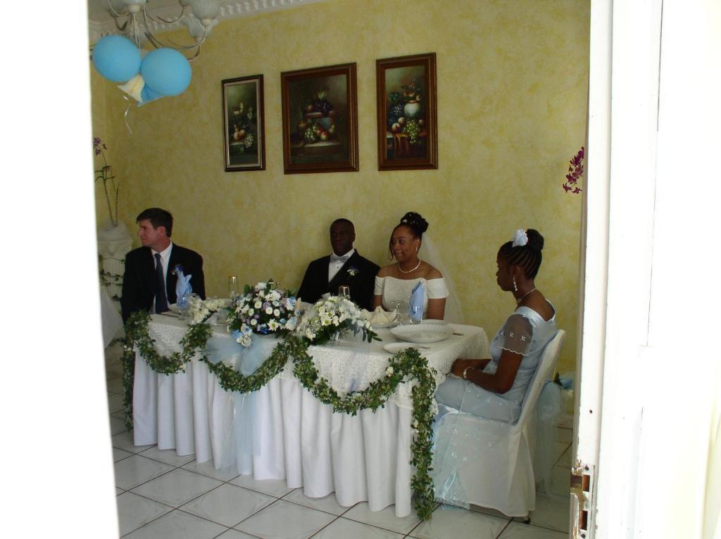Villa Sonate Runaway Bay Buitenkant foto